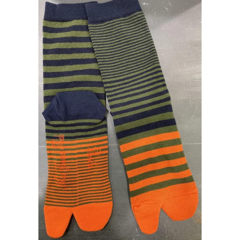 Chaussettes Japonaise Rayures Kaki Bleus Orange Berthe Aux Grands Pieds 2 Chaussettes Japonaise Rayures Kaki Bleus Orange Berthe Aux Grands Pieds – Image 2