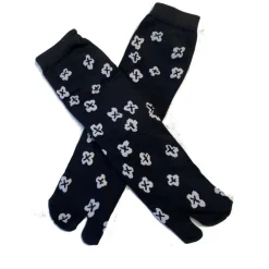 Les Petits Caprices Chaussettes Japonaises Noires Trèfles