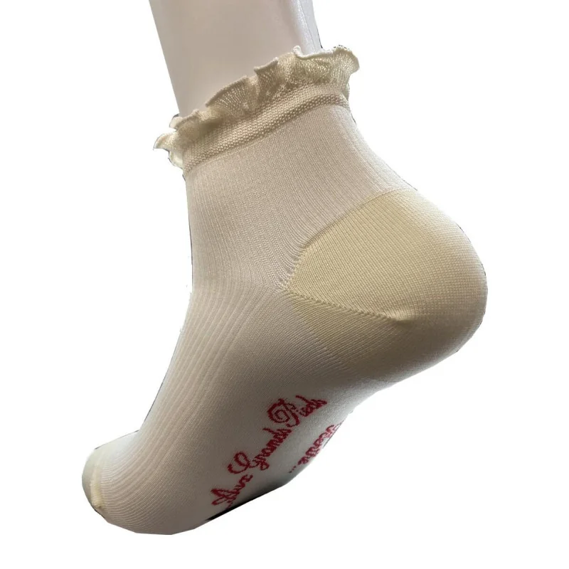 Socquettes Soie Ivoire Cotes Et Frou Frou Berthe Aux Grands Pieds 2 Socquettes Soie Ivoire Cotes Et Frou Frou Berthe Aux Grands Pieds – Image 2